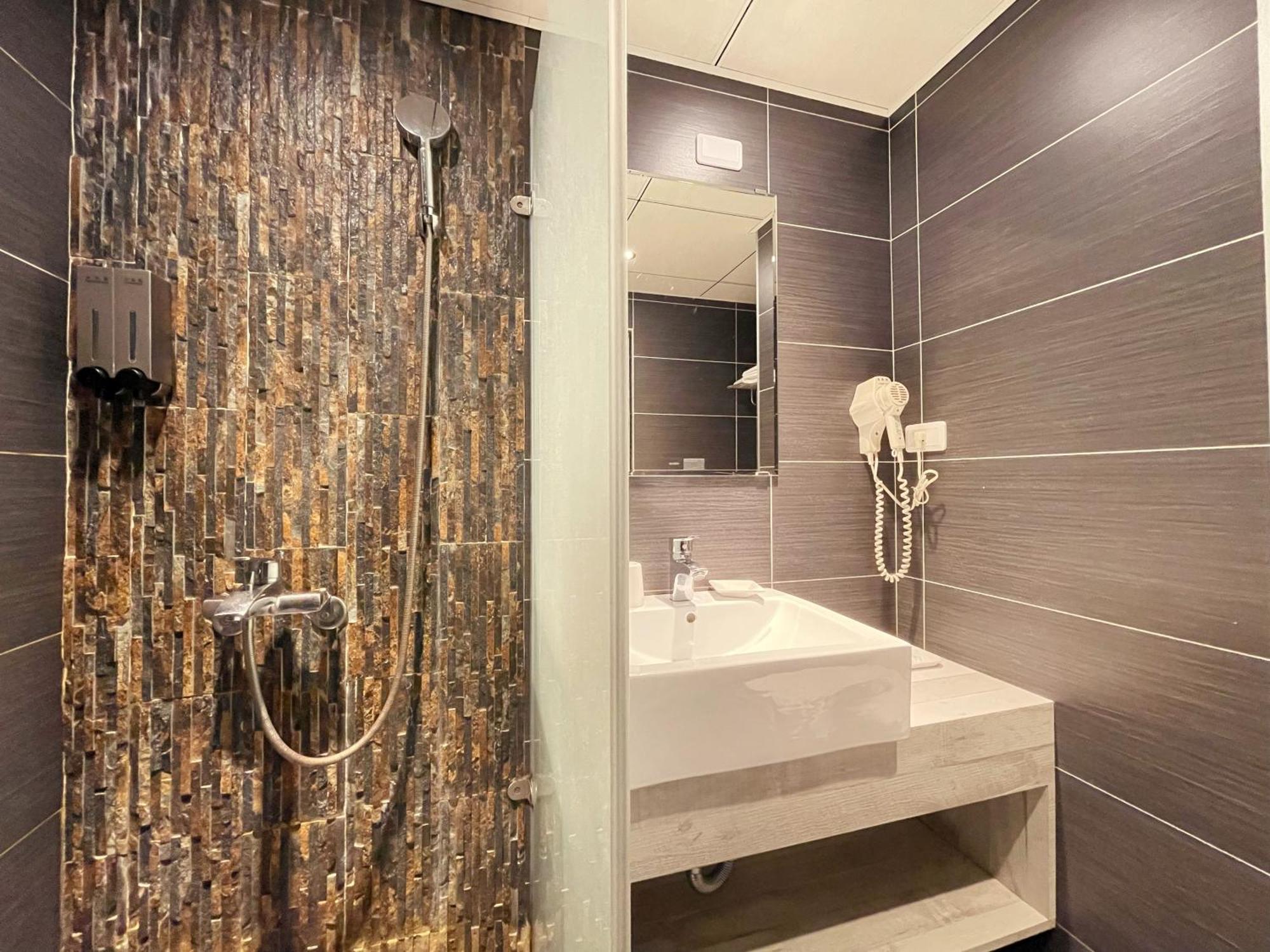 Finders Hotel Hualien Da-Tong Quarto foto